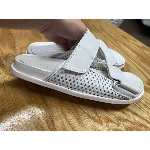 Mercedes Castillo Slide Sandals Womens 11 White Celynne Open Toe Casual Wear S31